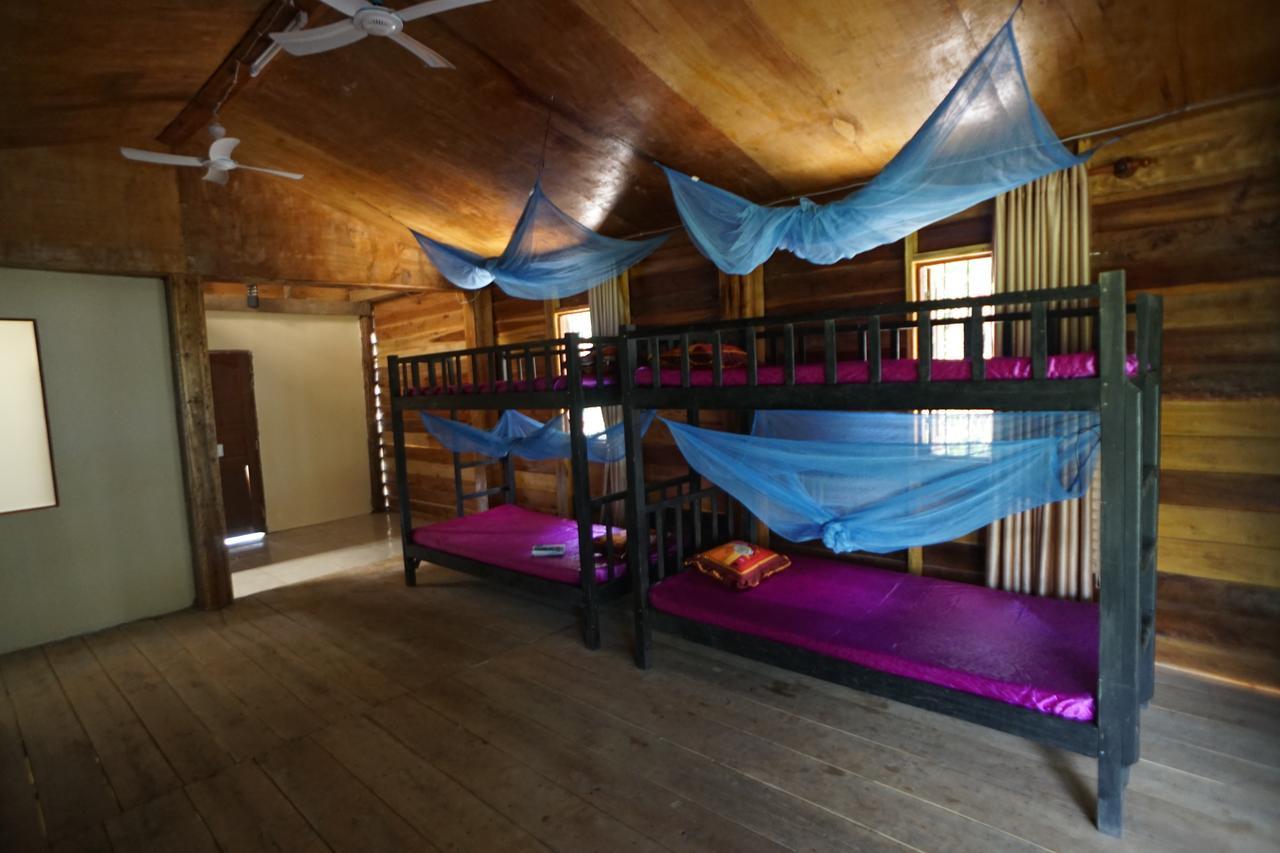 A Pousada Suns Of Beaches Koh Rong Island Exterior foto